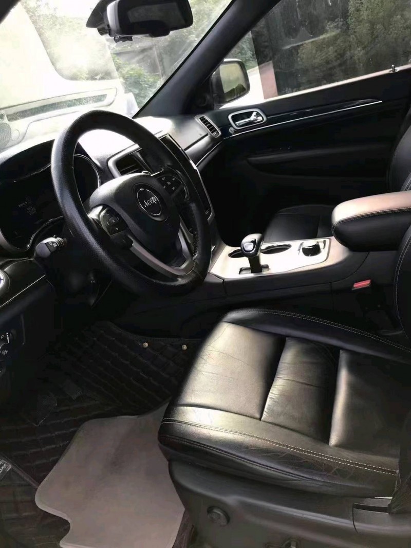 枣庄16年Jeep大切诺基5