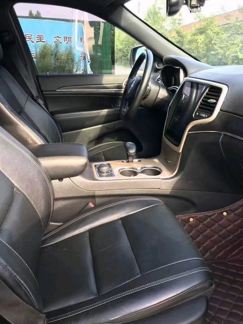 枣庄16年Jeep大切诺基6