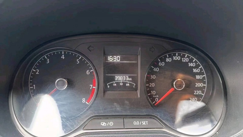 邢台16年大众polo2