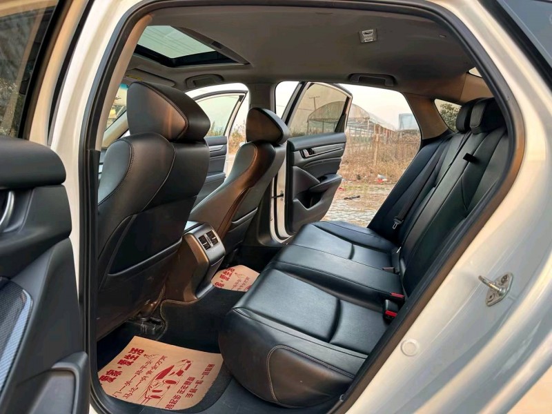 徐州18年本田雅阁7