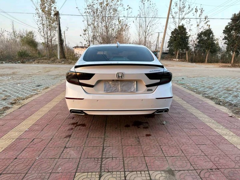 徐州18年本田雅阁9