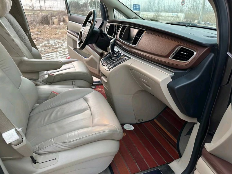 徐州17年别克GL86