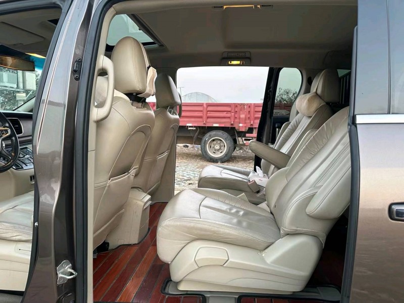 徐州17年别克GL87