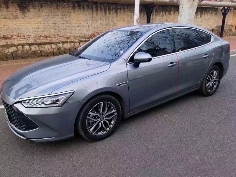 东营23年比亚迪秦2