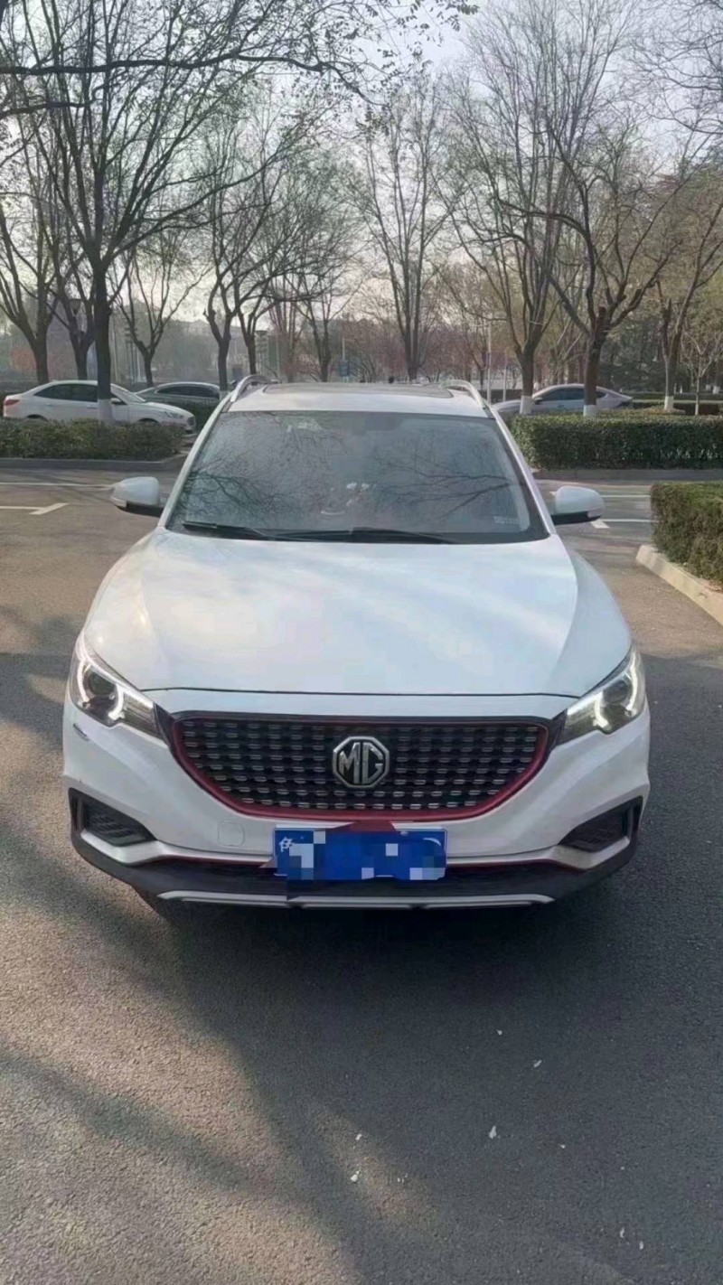 东营17年名爵ZS1