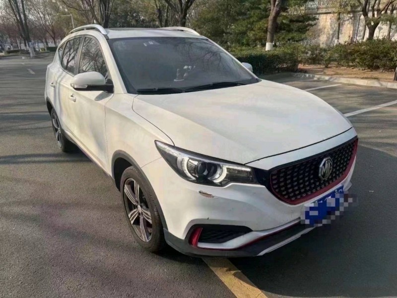 东营17年名爵ZS3
