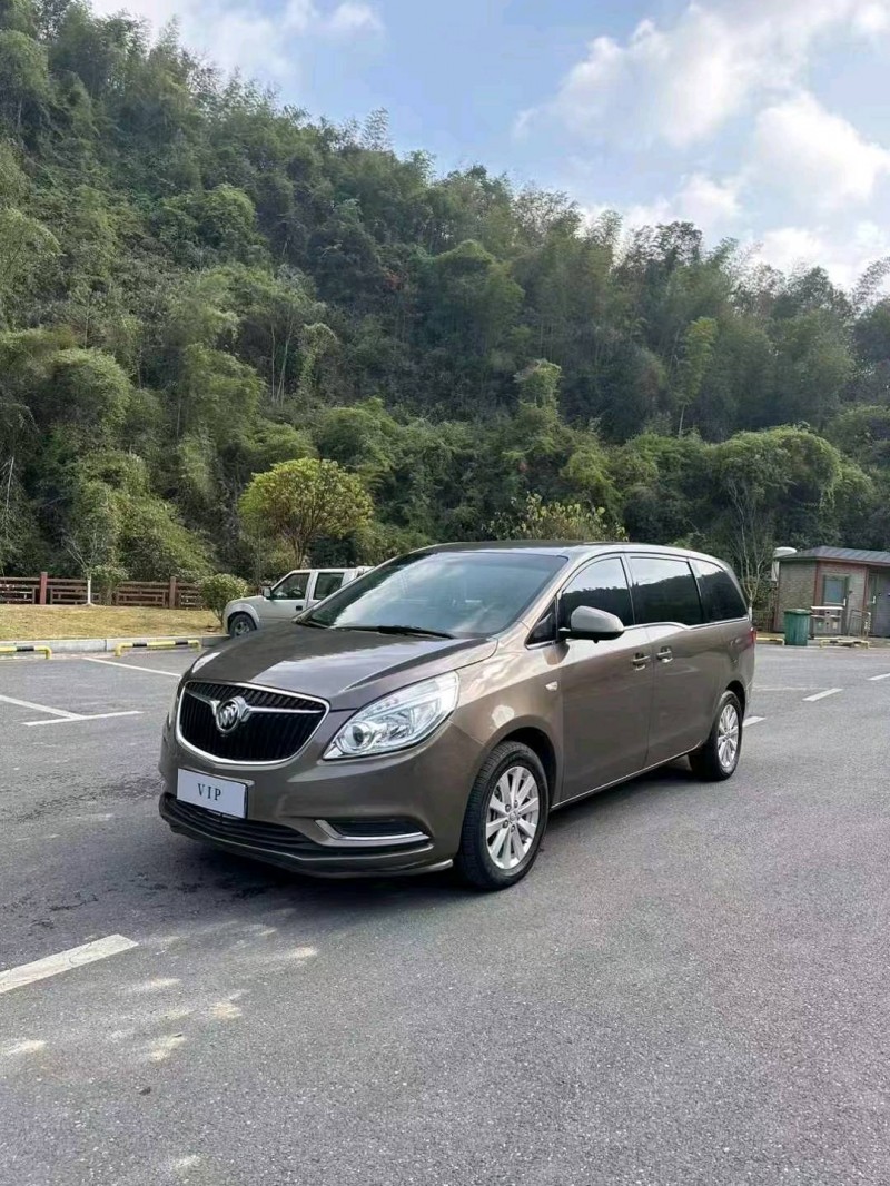 枣庄18年别克GL82