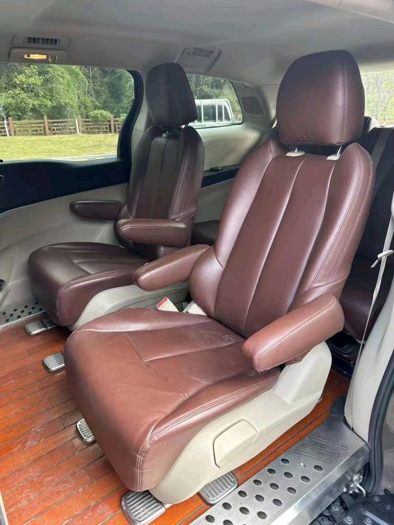 枣庄18年别克GL86