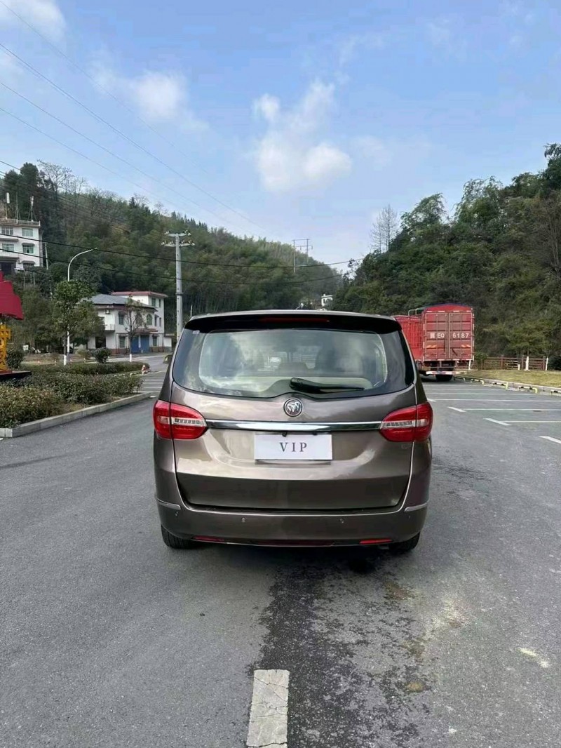 枣庄18年别克GL87