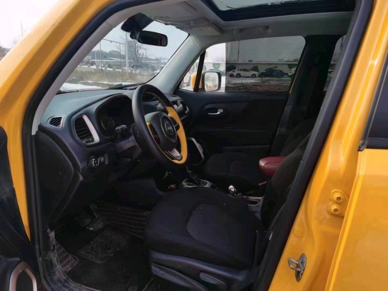 平頂山17年Jeep自由俠6