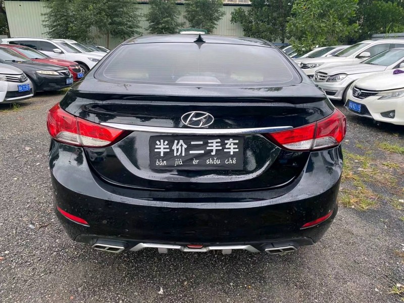 广州15年现代朗动7