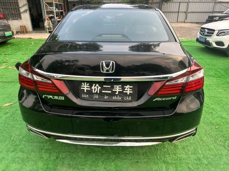 广州18年本田雅阁7