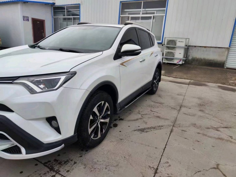 淄博18年丰田RAV42