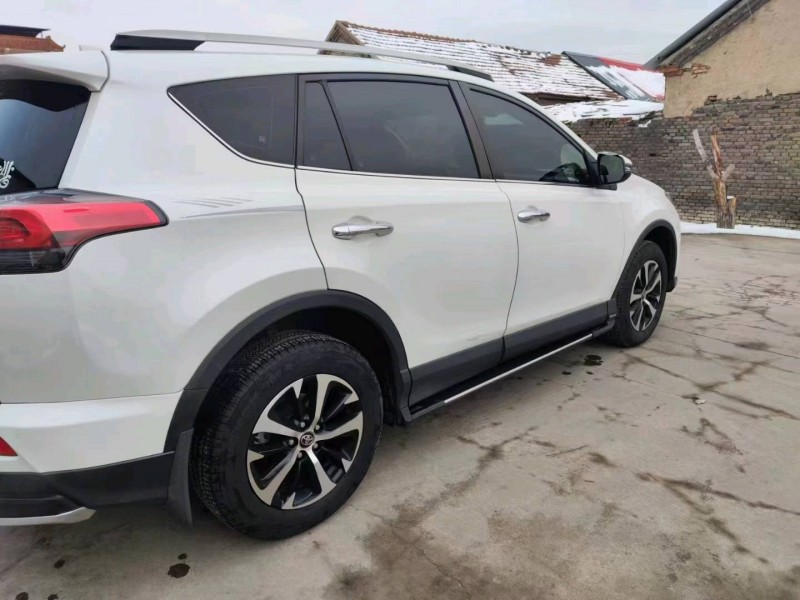 淄博18年丰田RAV44