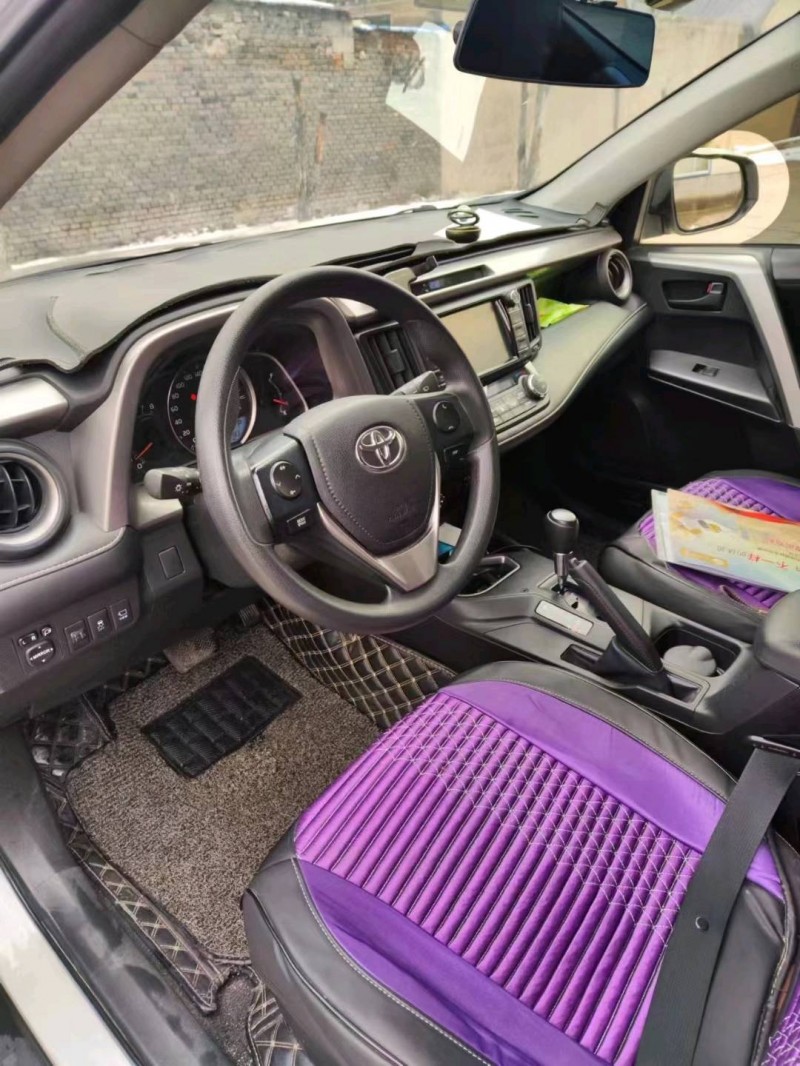 淄博18年丰田RAV48