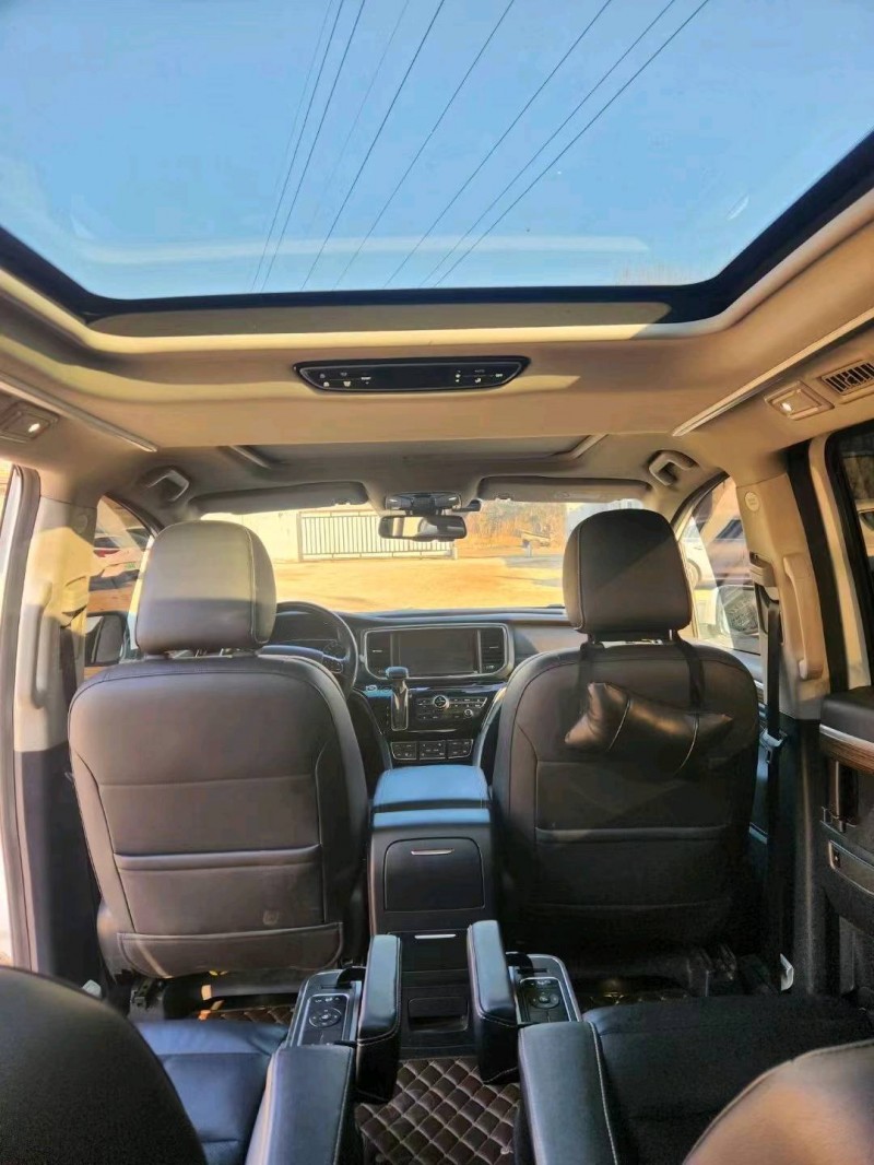 济宁20年传祺M86