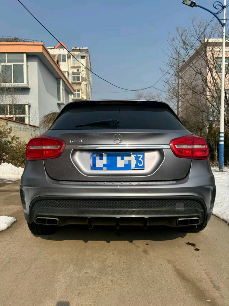 济宁16年奔驰AMG5