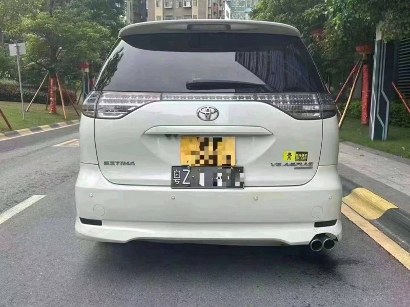 珠海15年丰田格瑞维亚5