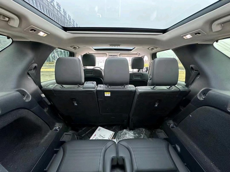 盐城22年路虎发现4