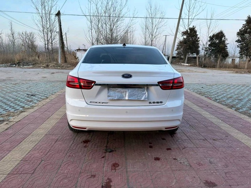 徐州18年福特福睿斯9