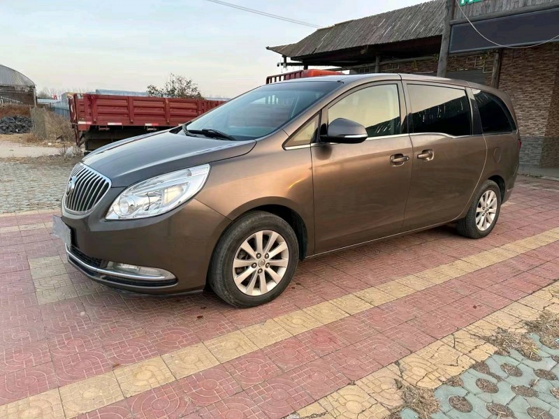 徐州12年别克GL82