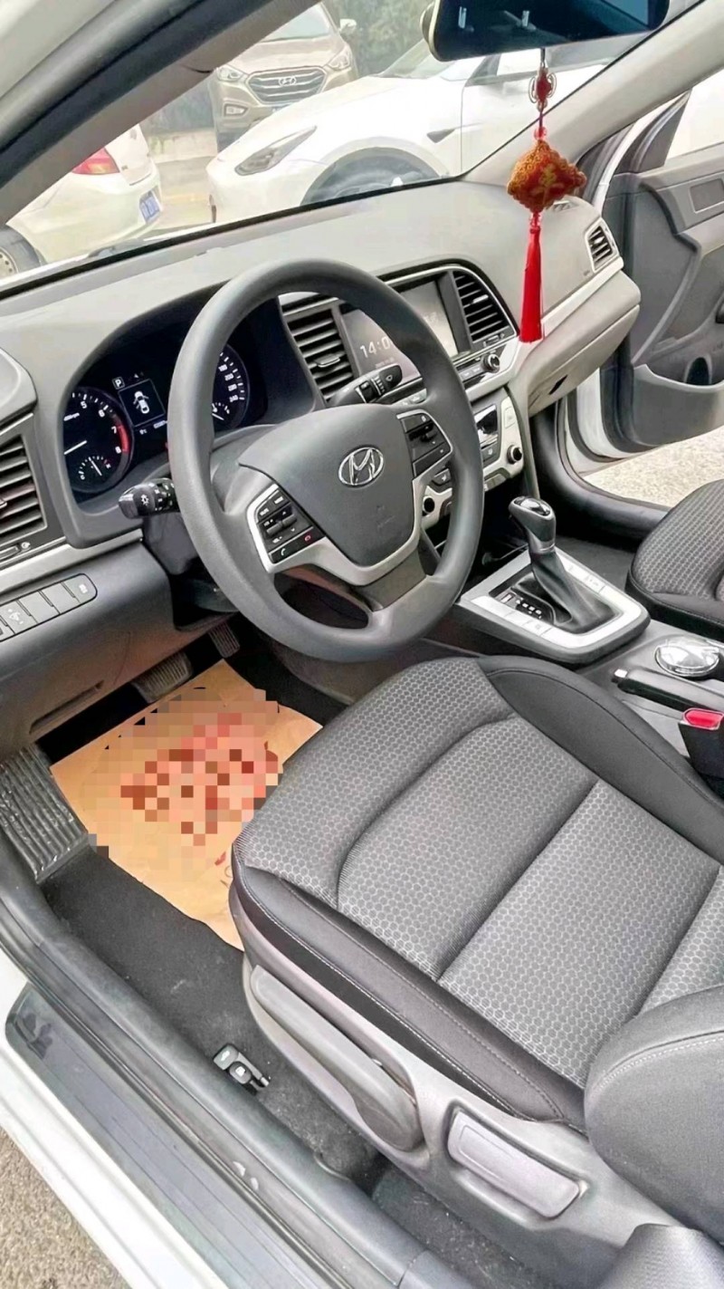 廊坊19年现代名图5