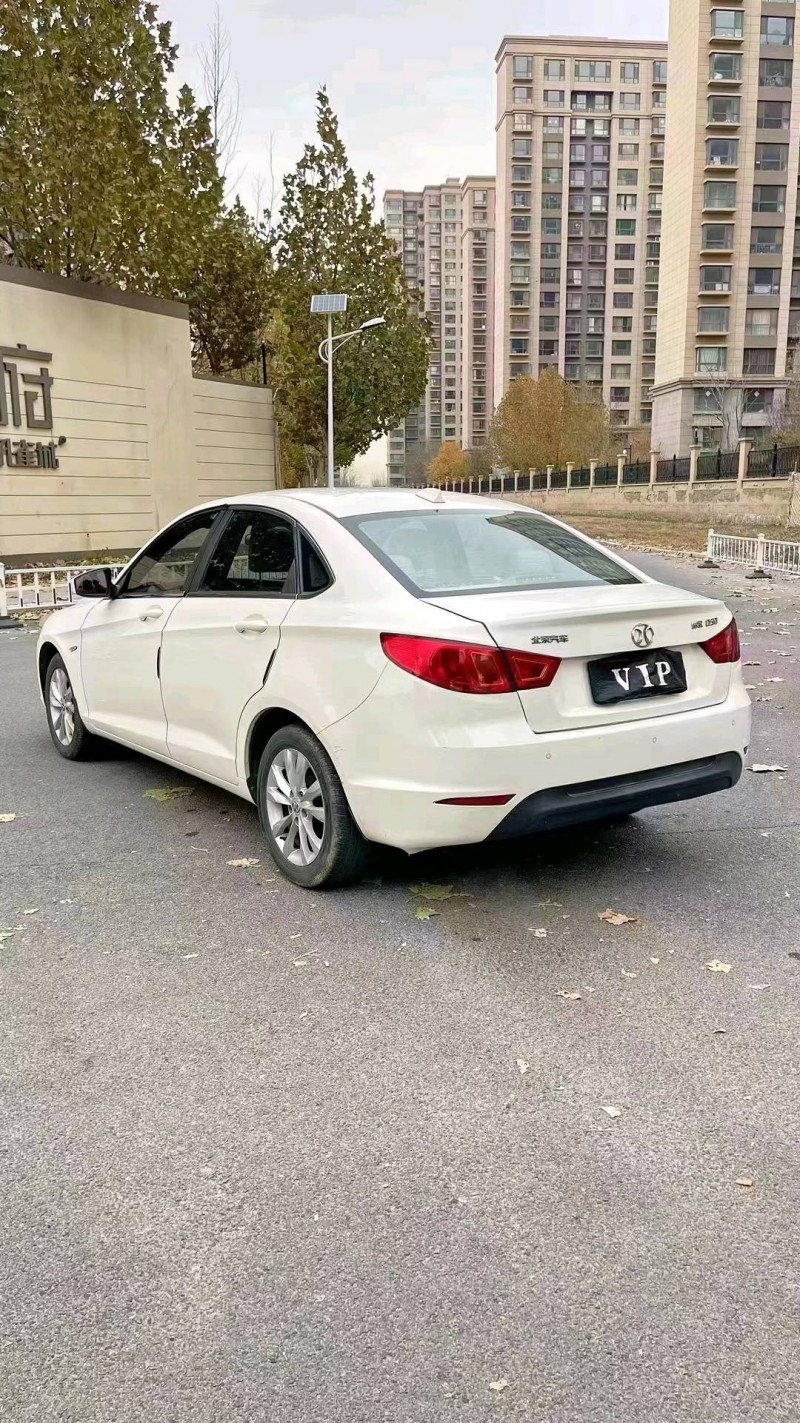 廊坊17年北汽绅宝D508