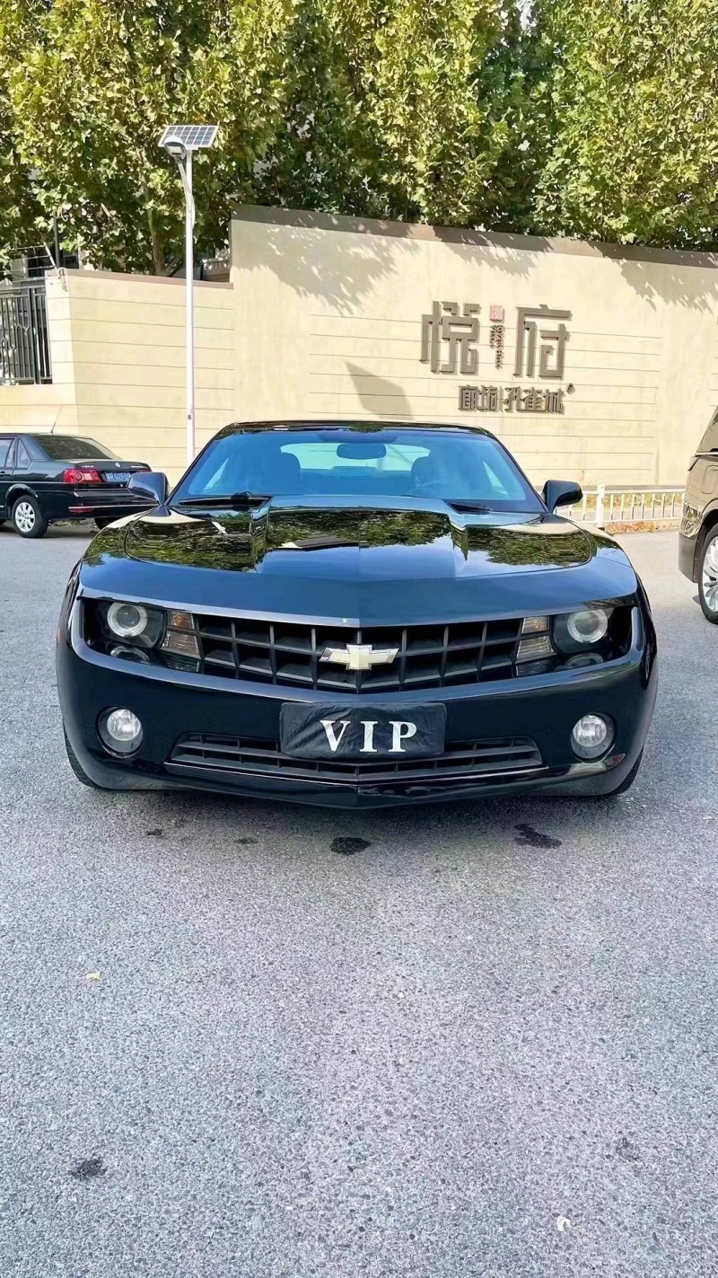 廊坊12年雪佛兰科迈罗1