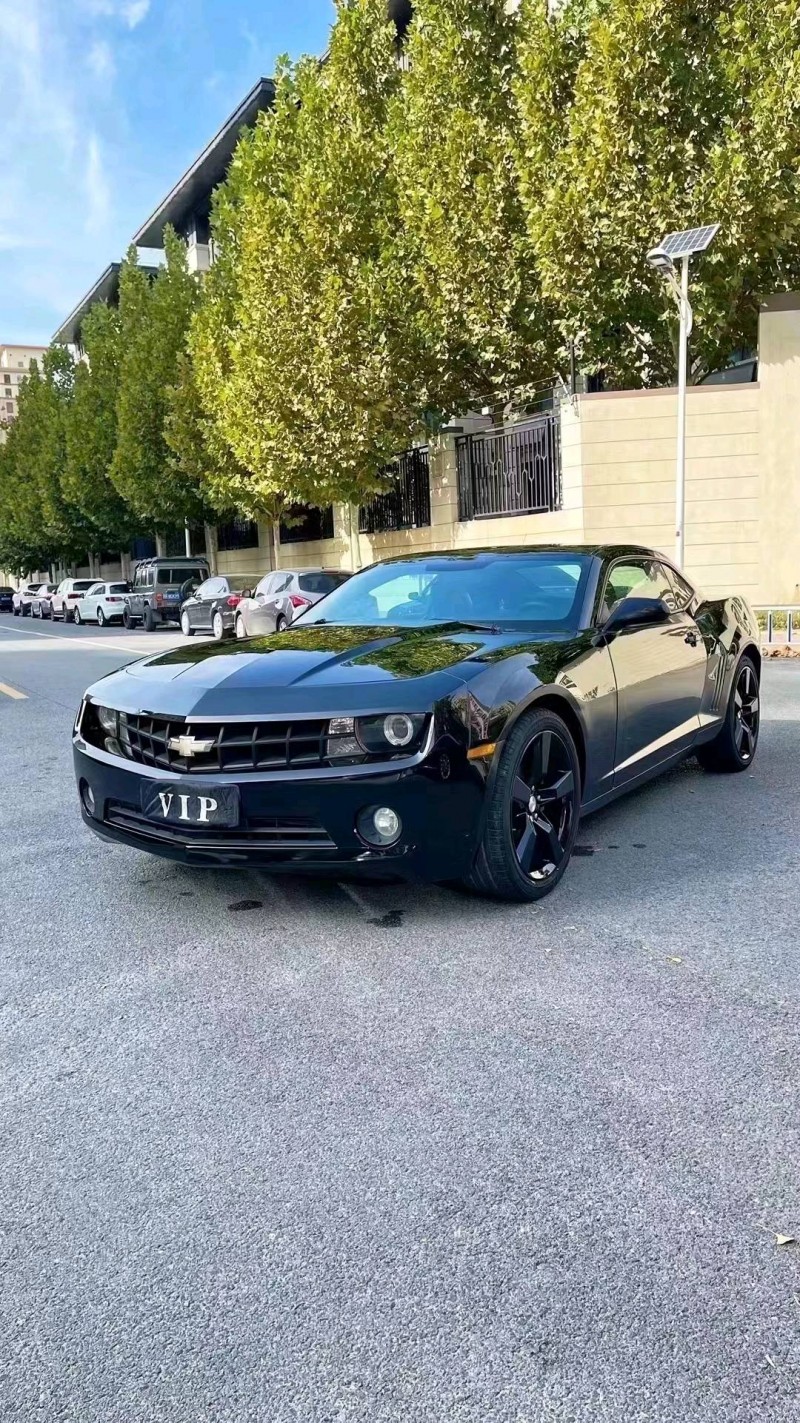 廊坊12年雪佛兰科迈罗2