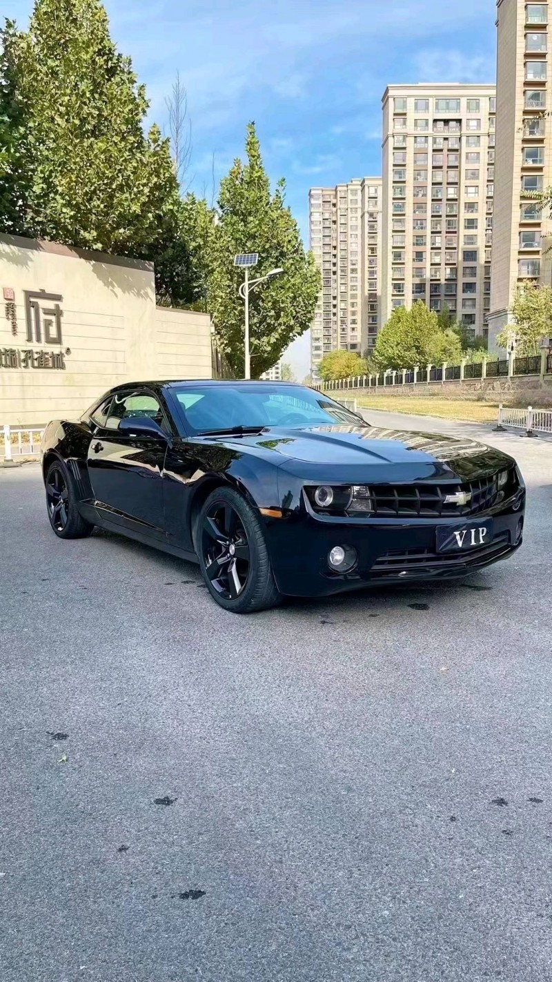 廊坊12年雪佛兰科迈罗3