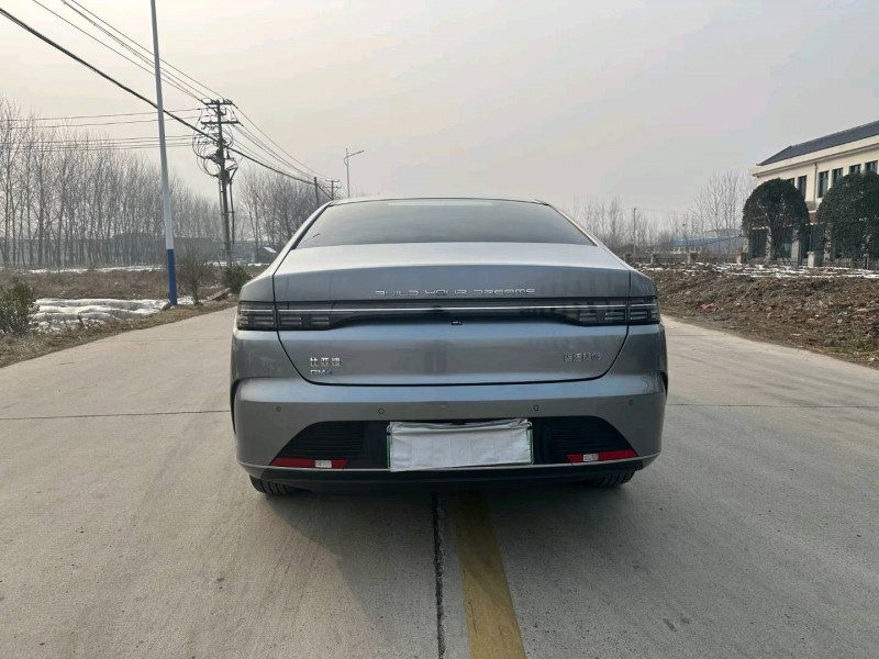 徐州22年比亚迪驱逐舰9