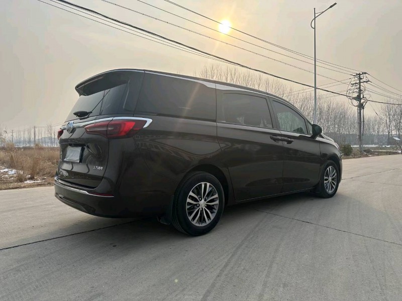 徐州21年别克GL88