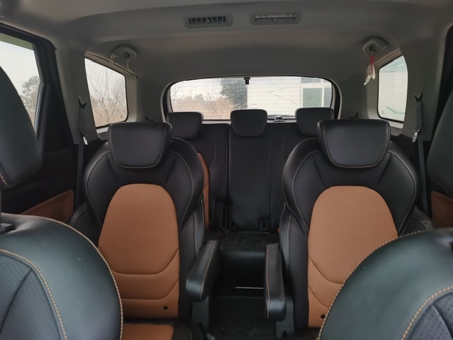 蕪湖18年五菱汽車宏光S38