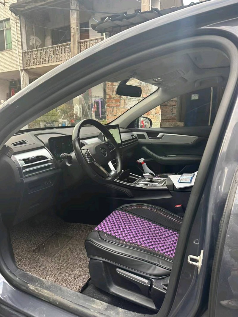 湖州20年比亚迪秦2