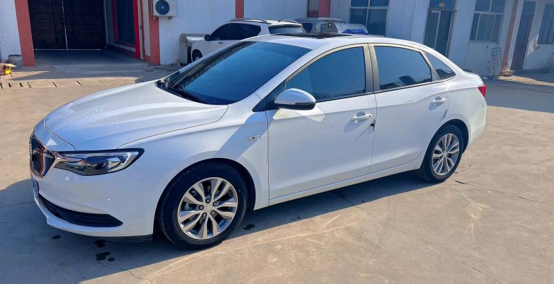 枣庄21年别克英朗8