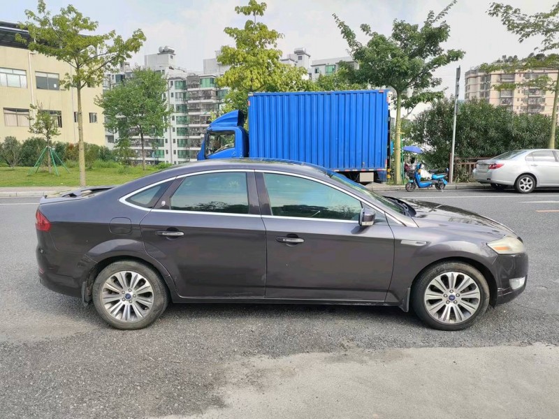 广州10年福特蒙迪欧6