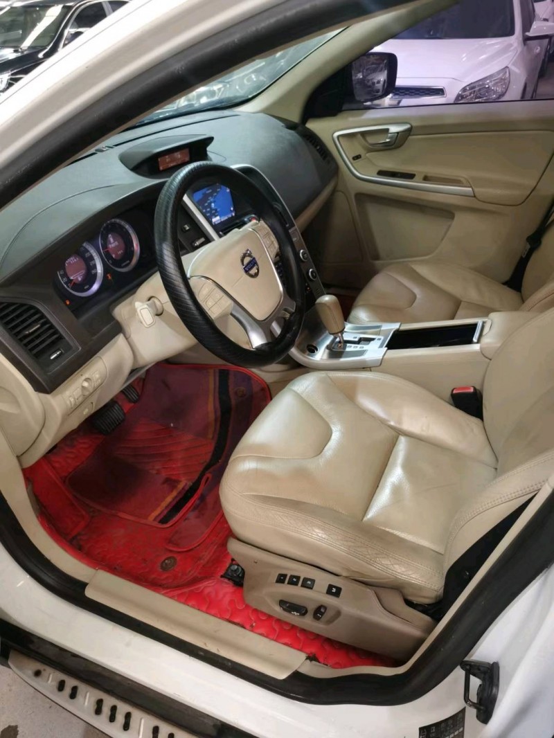 临沂11年沃尔沃XC604