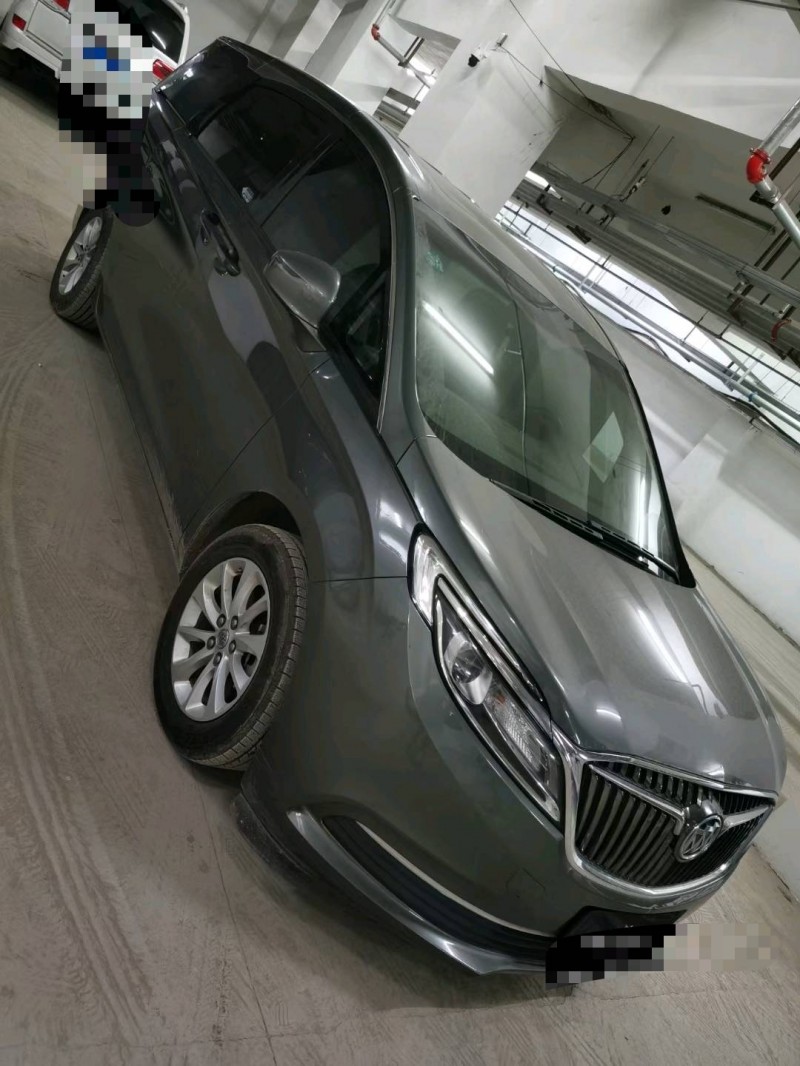 临沂18年别克GL83