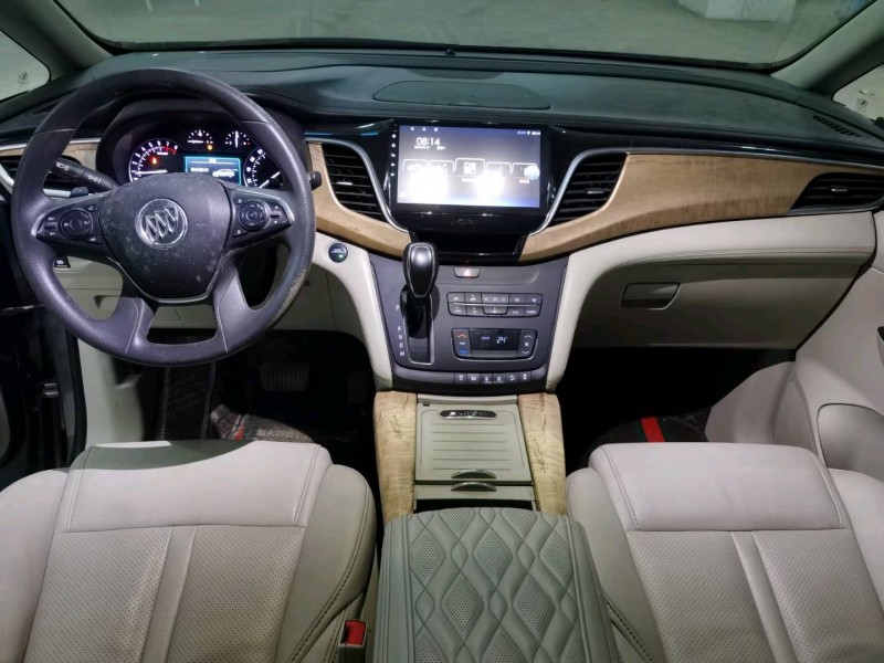 临沂18年别克GL85