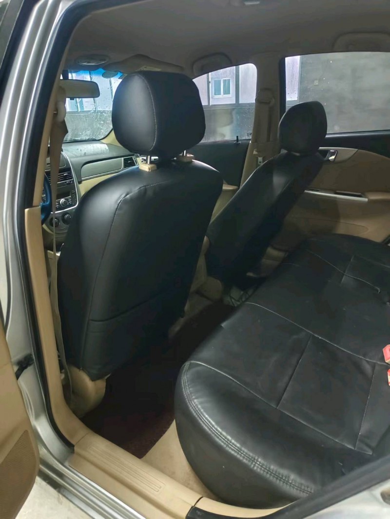 廊坊14年别克凯越7