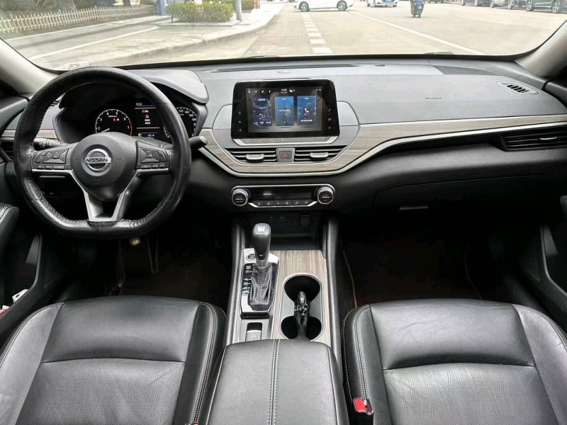 湖州21年日產天籟6