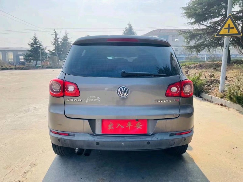 东营10年大众途观5
