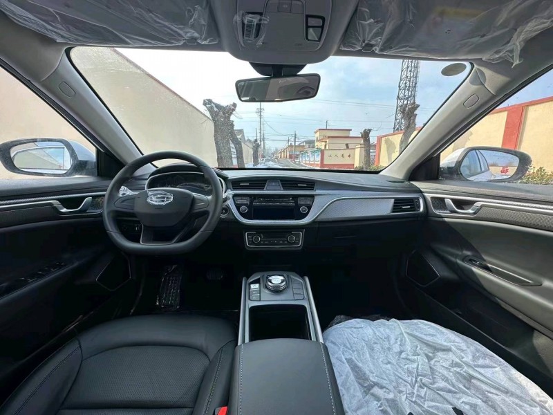 东营24年吉利帝豪EV7