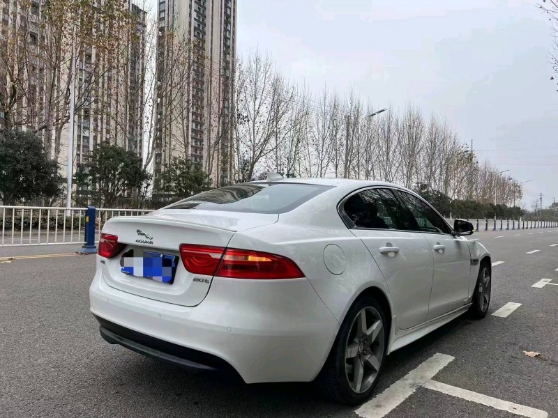 蚌埠18年捷豹XE8
