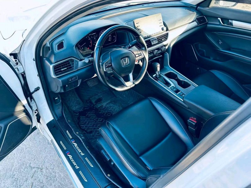 沈阳19年本田雅阁8