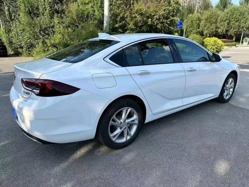 沈阳22年别克君威3