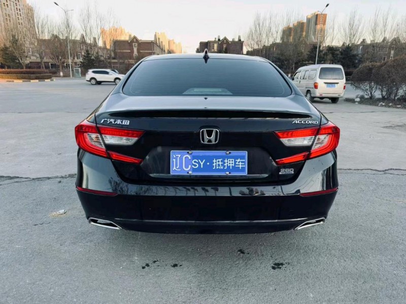 沈阳20年本田雅阁6