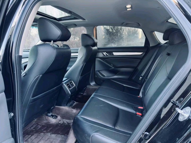 沈阳20年本田雅阁7