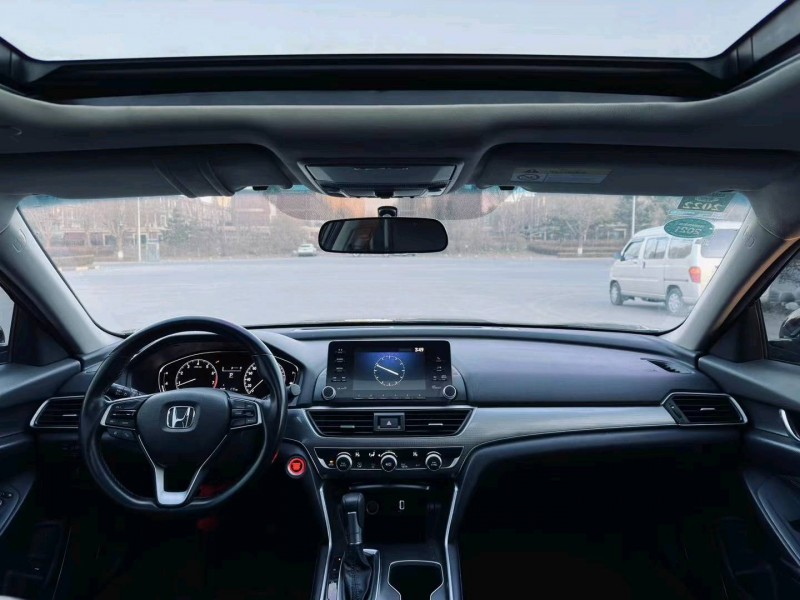 沈阳20年本田雅阁9