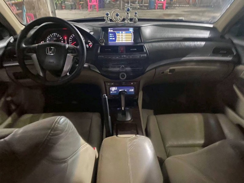 广州11年本田雅阁5